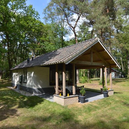 Detached Bungalow With Lovely Covered Terrace In A Nature Rich Holiday Park Stramproy Exteriör bild